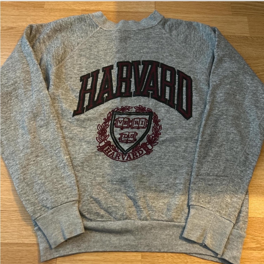 Harvard pullover